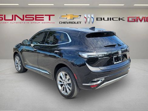 Certified 2023 Buick Envision Avenir image 6