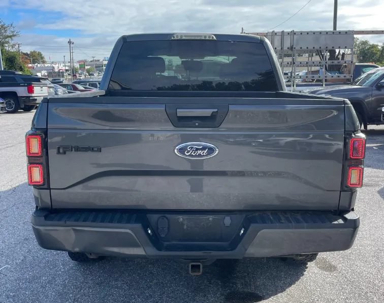 Used 2016 Ford F150 XLT w/ Equipment Group 301A Mid AWD/4WD image 4