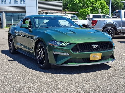 Certified 2022 Ford Mustang GT Premium RWD image 2