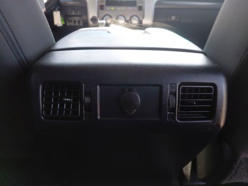 Used 2017 Toyota Tundra SR5 w/ SR5 Upgrade Package image 28