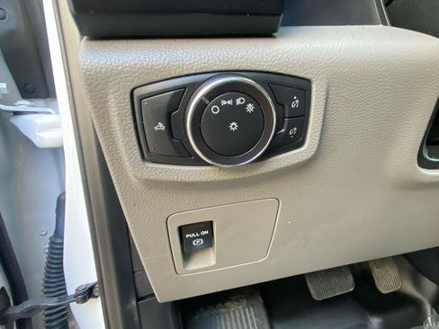 Used 2016 Ford F150 XL w/ Equipment Group 101A Mid RWD image 41