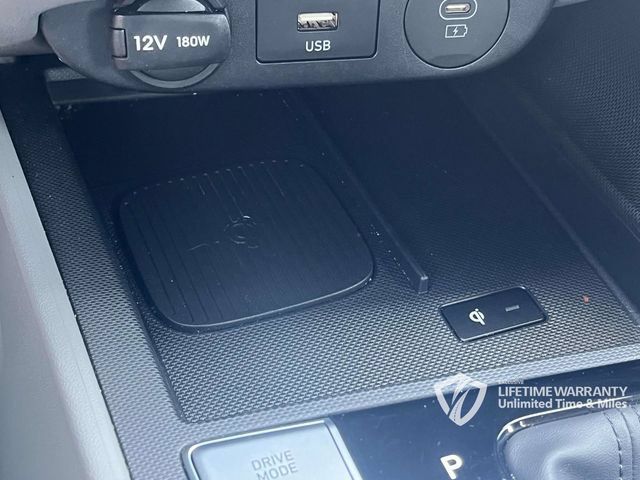 Certified 2025 Hyundai Elantra Sport FWD image 34