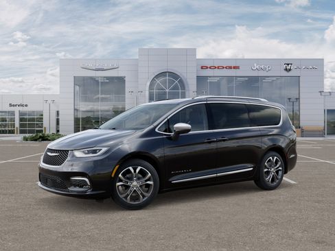 New 2026 Chrysler Pacifica Pinnacle image 3