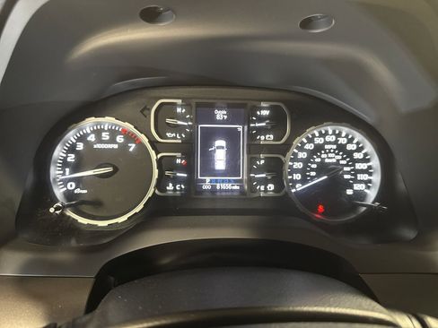 Used 2019 Toyota Tundra SR5 w/ TRD Off Road Package image 22