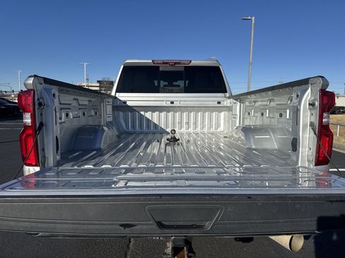 Used 2020 Chevrolet Silverado 2500 LTZ w/ LTZ Premium Package image 23