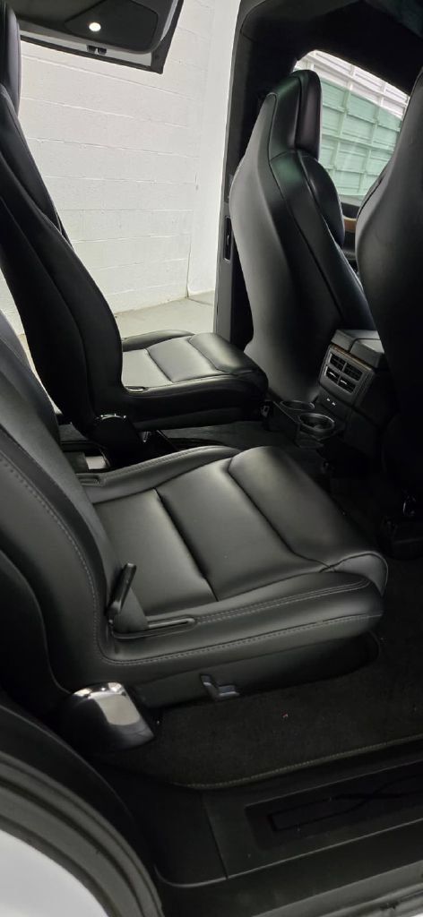 Used 2019 Tesla Model X AWD/4WD image 13