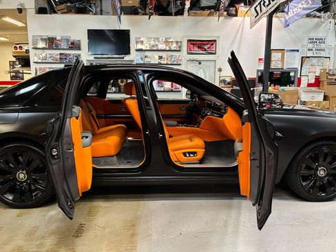 Used 2022 Rolls-Royce Ghost AWD/4WD image 18