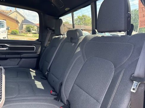 Used 2023 RAM 1500 Big Horn AWD/4WD image 9