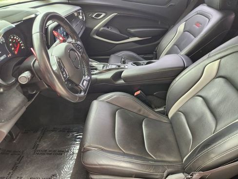 Used 2022 Chevrolet Camaro SS image 11