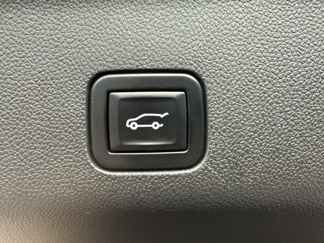 Used 2021 Cadillac Escalade Sport Platinum AWD/4WD image 27