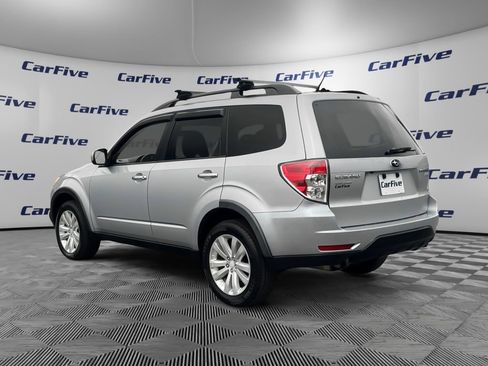 Used 2013 Subaru Forester 2.5X Premium w/ Plus Pkg AWD/4WD image 3