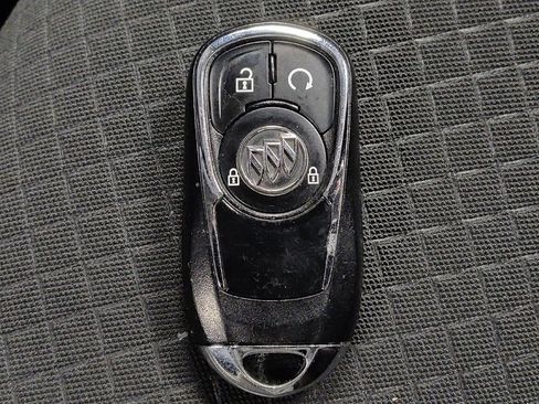 Used 2022 Buick Encore Preferred w/ Safety Package AWD/4WD image 32
