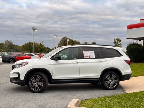 Used 2022 Honda Pilot Sport image 3