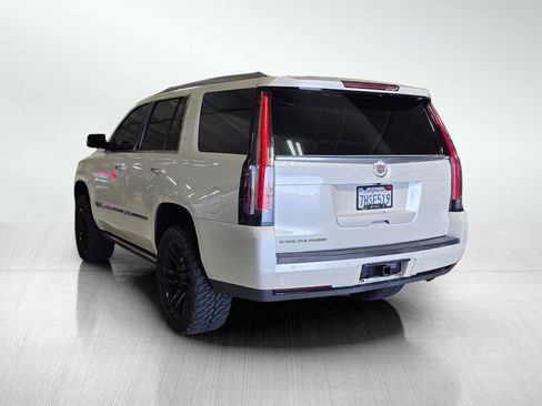 Used 2015 Cadillac Escalade Premium AWD/4WD image 5