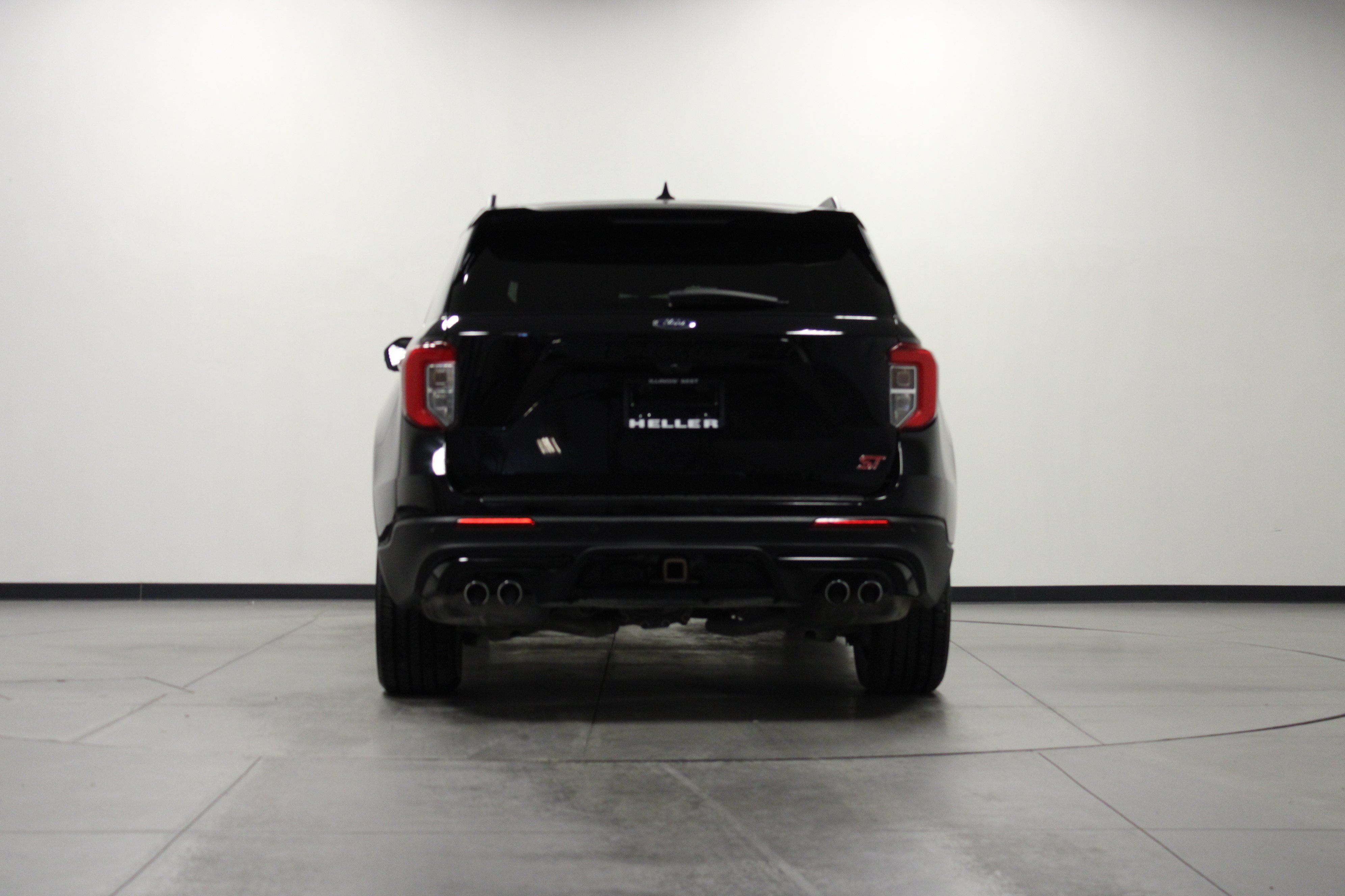 Used 2023 Ford Explorer ST w/ Equipment Group 401A AWD/4WD image 5