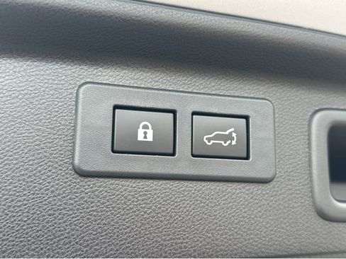 Used 2019 Subaru Forester Sport image 21