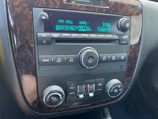 Used 2012 Chevrolet Impala LT FWD image 12