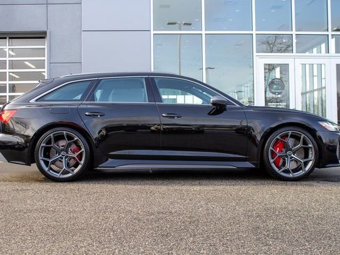 Used 2026 Audi RS 6 performance image 4