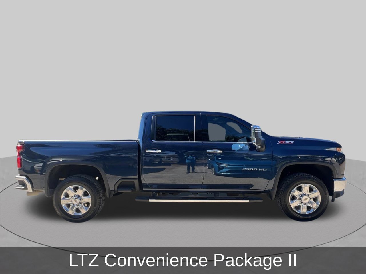 Used 2022 Chevrolet Silverado 2500 LTZ w/ LTZ Premium Package AWD/4WD image 5