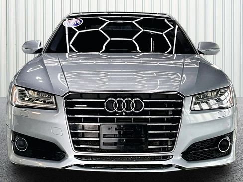 Used 2016 Audi A8 L 4.0T image 2