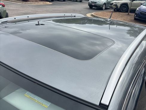 Used 2018 Nissan Rogue Sport SL w/ SL Premium Package image 7