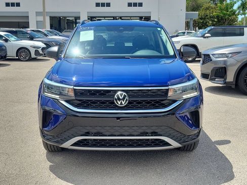 Certified 2023 Volkswagen Taos S FWD image 9
