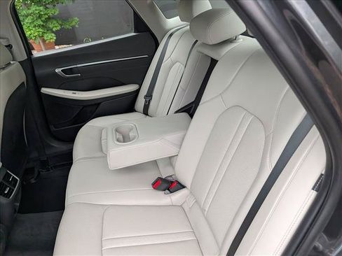 Certified 2023 Hyundai Sonata Limited FWD image 22