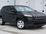 Used 2017 Jeep Cherokee Sport image 2