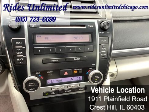 Used 2012 Toyota Camry LE FWD image 17