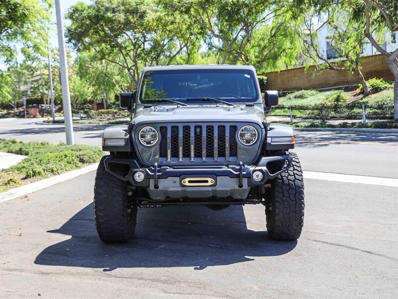 Used 2022 Jeep Wrangler Unlimited Rubicon w/ LED Lighting Group AWD/4WD image 8