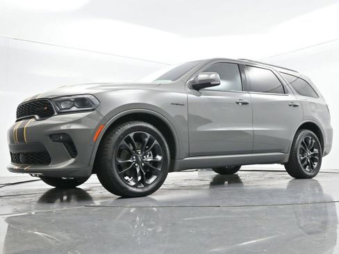 Used 2022 Dodge Durango R/T w/ Hemi Orange Plus Package AWD/4WD image 45