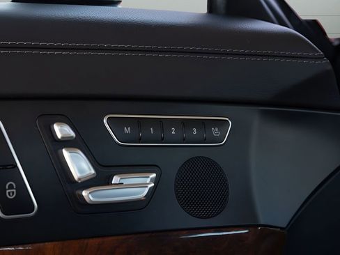 Used 2019 Mercedes-Benz SL 450 image 32