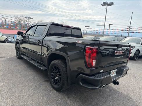 Used 2021 GMC Sierra 1500 Elevation w/ Preferred Package image 12