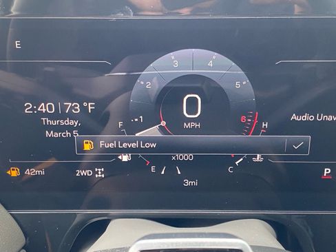 New 2026 GMC Yukon XL Elevation image 2