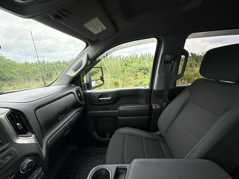 Certified 2026 Chevrolet Silverado 2500 Custom w/ Custom Value Package AWD/4WD image 26