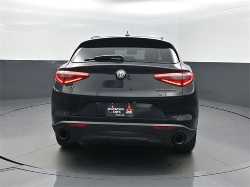 Used 2019 Alfa Romeo Stelvio Sprint w/ Nero Edizione image 36