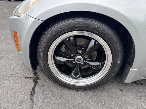Used 2005 Nissan 350Z Enthusiast RWD image 15