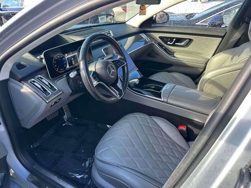 Used 2023 Mercedes-Benz S 580 4MATIC Sedan w/ AMG Line image 14