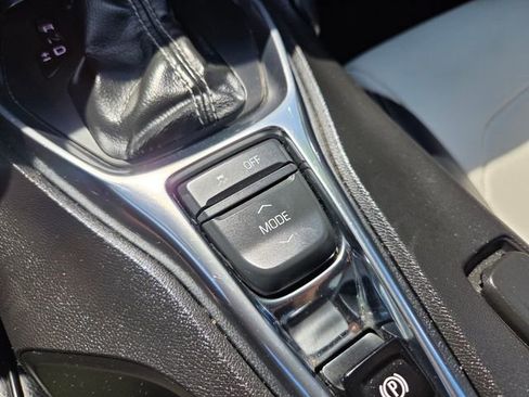 Used 2019 Chevrolet Camaro LT RWD image 25
