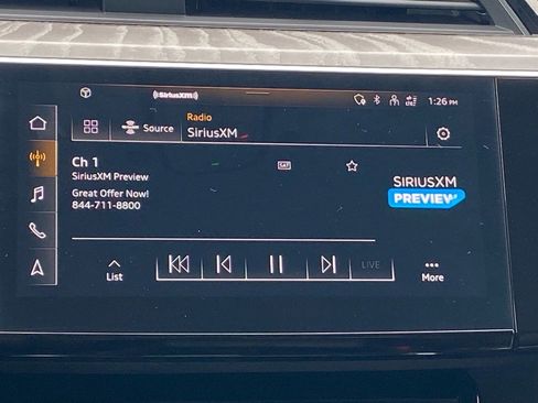 Used 2022 Audi e-tron Premium image 10