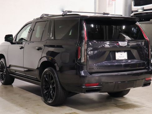 Certified 2023 Cadillac Escalade Sport Platinum w/ LPO, ONYX Package image 3