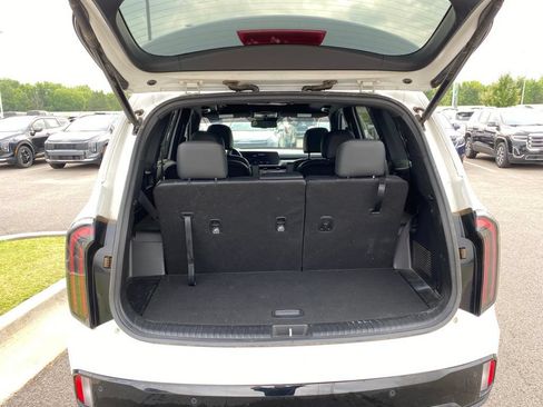 Certified 2024 Kia Telluride EX X-Line AWD/4WD image 9