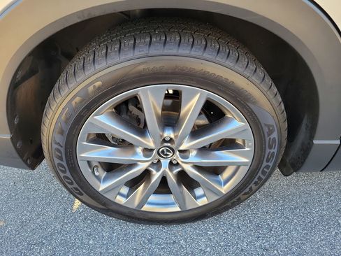 Used 2019 MAZDA CX-9 Grand Touring image 18