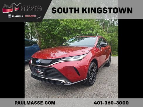Used 2024 Toyota Venza Nightshade AWD/4WD image 3