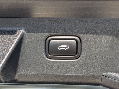 Used 2024 Hyundai Tucson Limited FWD image 15