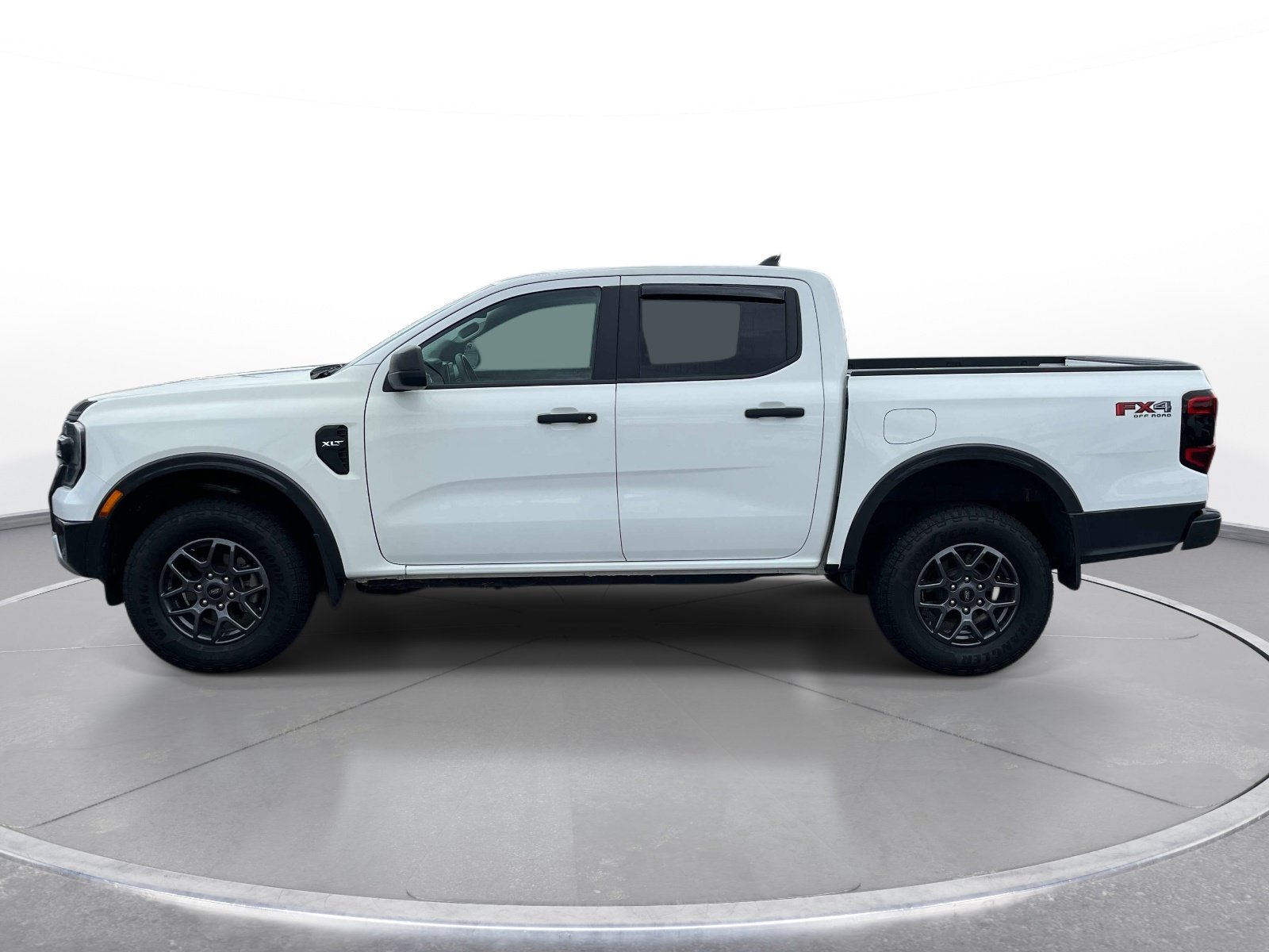 Used 2024 Ford Ranger XLT w/ FX4 Off-Road Package AWD/4WD image 8