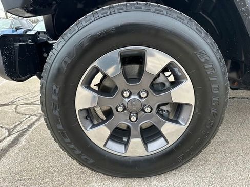 Used 2018 Jeep Wrangler Unlimited Sahara w/ Cold Weather Group image 12