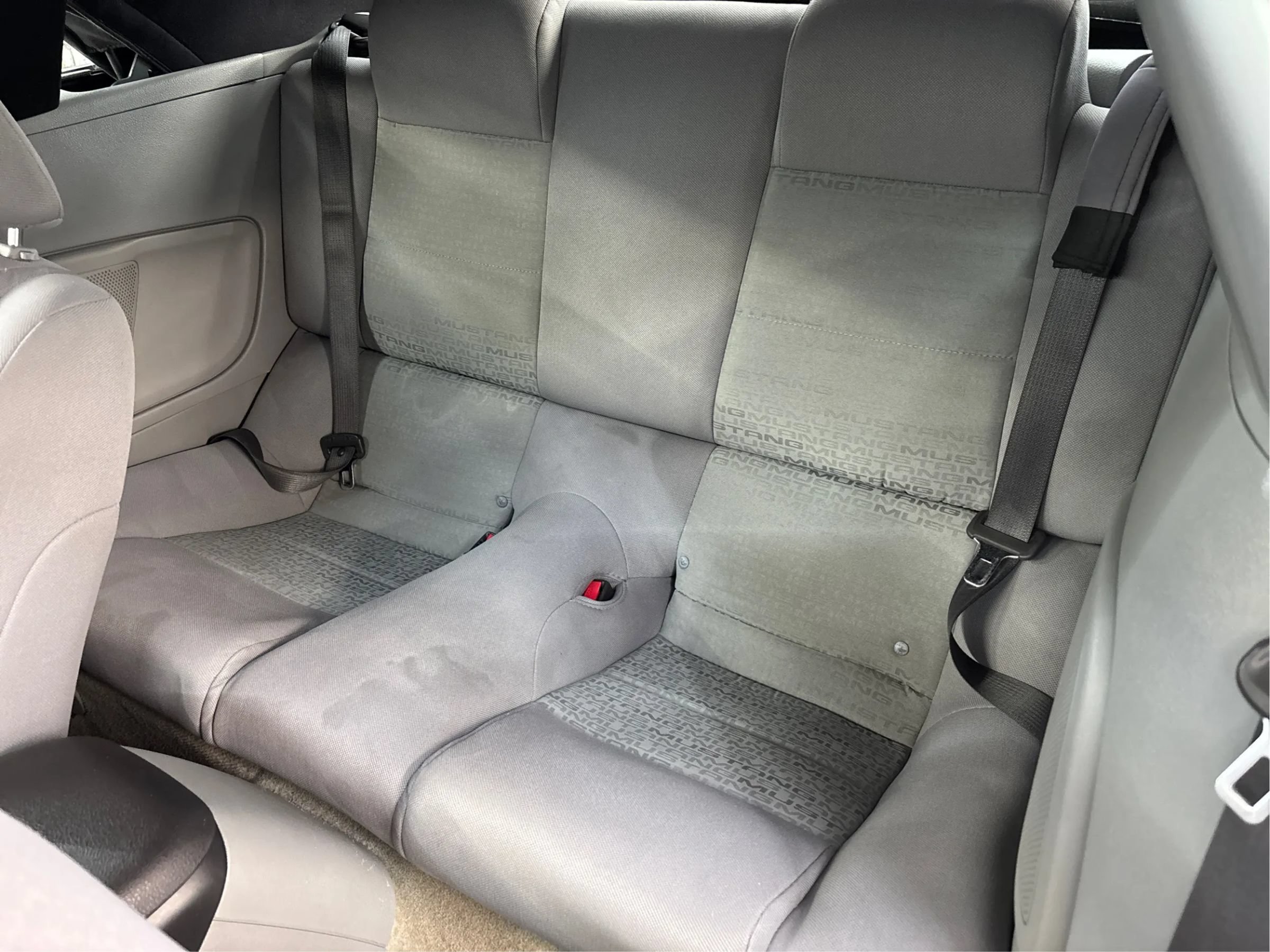 Used 2007 Ford Mustang Premium RWD image 38