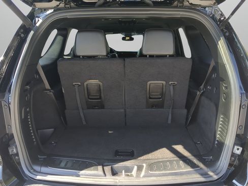Used 2021 Dodge Durango GT image 38