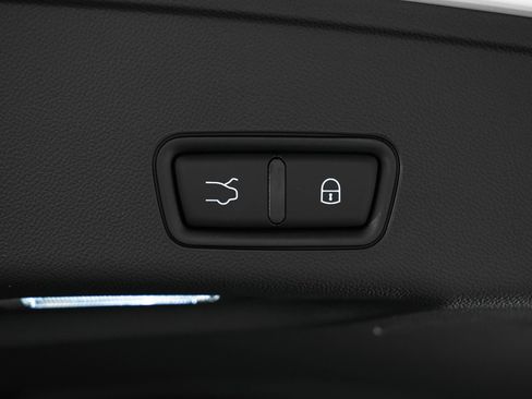 New 2025 Maserati Grecale Modena image 48